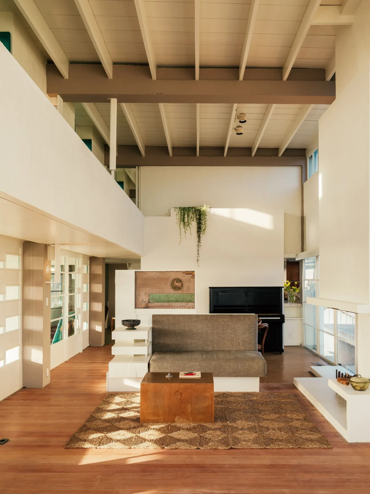A Century of Modernism: The R.M. Schindler-Designed Lovell Beach House Hits the Market for $18.8 Million