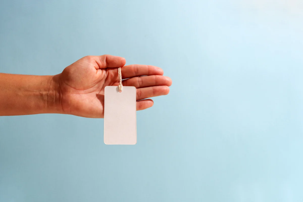 Beyond the Price Tag: Mastering the Psychology of High-Stakes Sales in the Packaging Industry