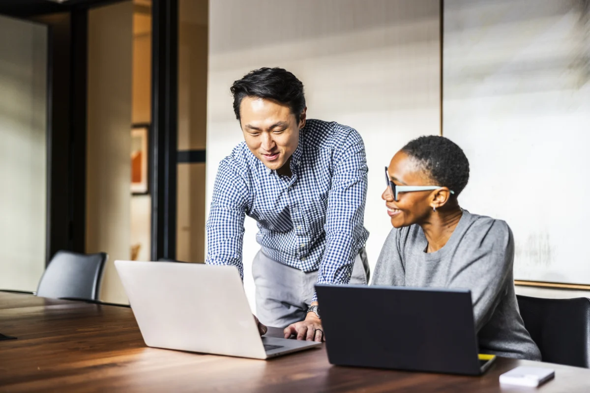 Bridging the Leadership Divide: Solving the "Shared Frustration Paradox" in Modern Corporate Culture