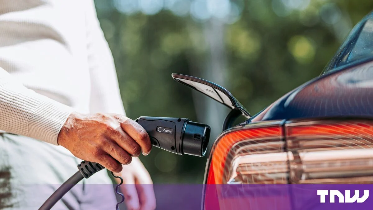 Seattle Pioneers Urban EV Equity: City Launches Major Expansion of Curbside Charging to Support Apartment Dwellers
