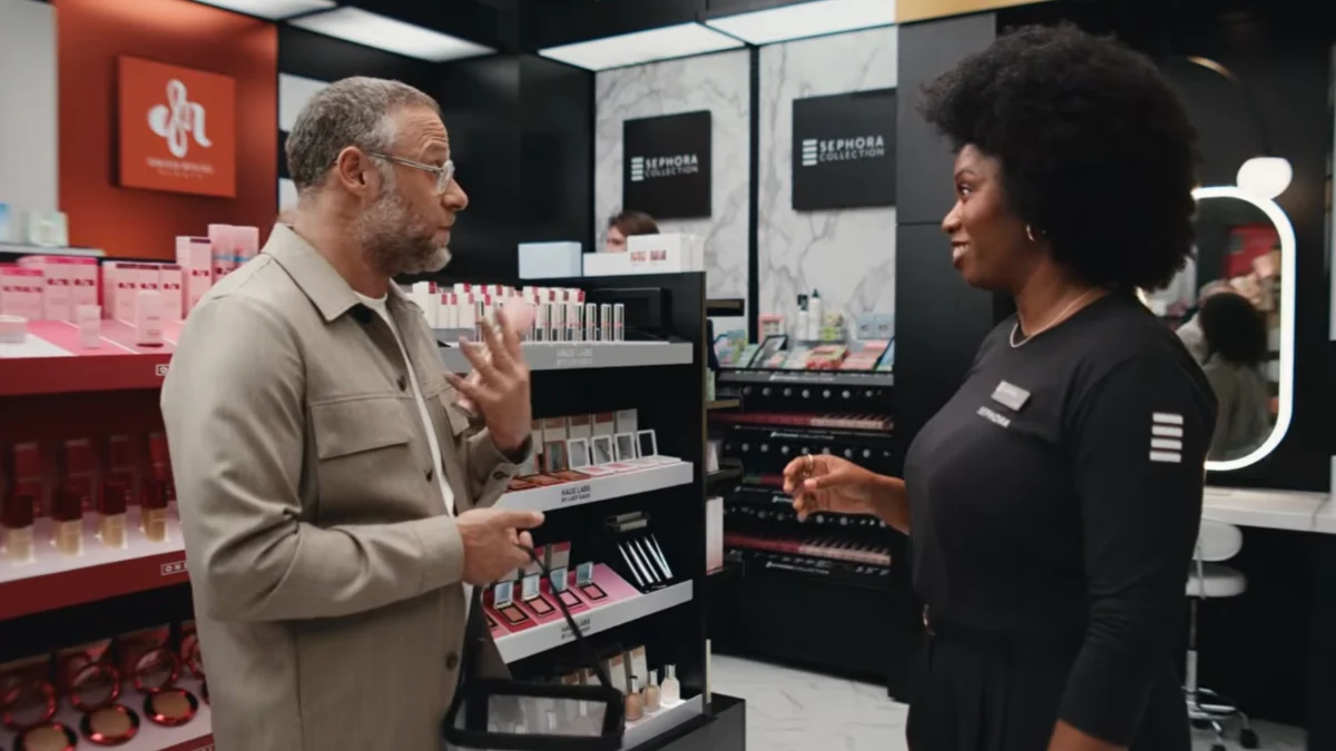 Seth Rogen Stars in Sephora’s New Holiday Campaign, Bringing Comedy and Culture to Beauty Retail